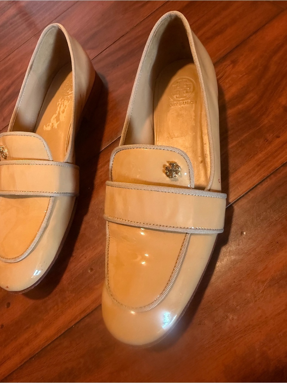 Tory Burch Beige Patent Leather Penny Loafers - Picture 6 of 10